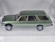 MCG 1:18 Peugeot 504 GR BREAK