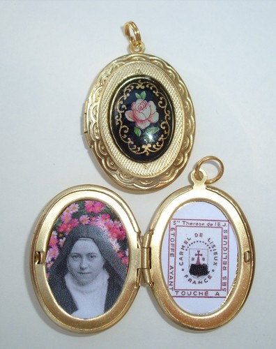 Therese relic locket - , with
