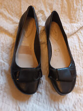 Clarks Somerset Black Leather with Bow Ballet Flats Shoes Size 3.5 E Wide - NEW