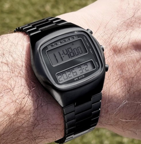 Digital led watch retro - digital,