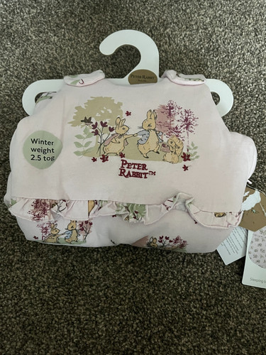 Peter rabbit pink sleeping - tu,
