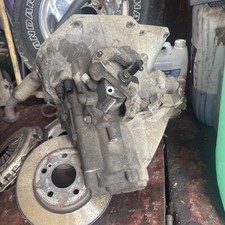 Av6r7002kg Gearbox Ford Focus 1.6 Spares Or Repair