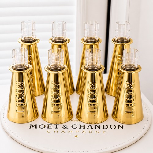 Moët chandon champagne - moët,