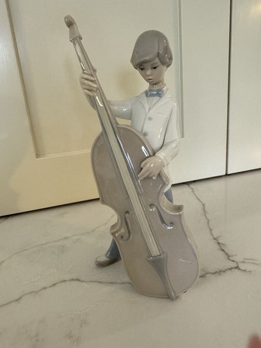 Lladro figure 4615 boy - figure,