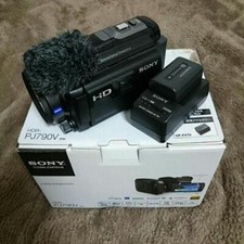 SONY HDR-PJ790V Video Camera