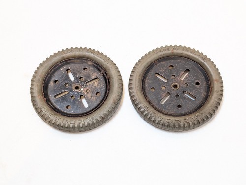 Meccano grey rubber tyre - x,