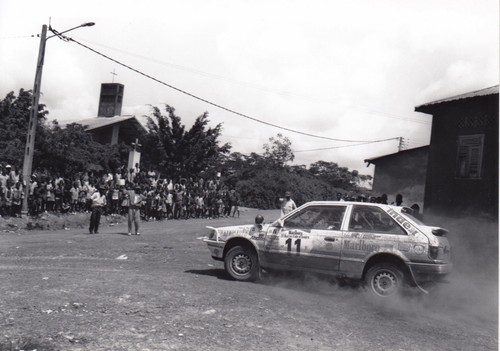Mazda 323 4wd rallye - 323,