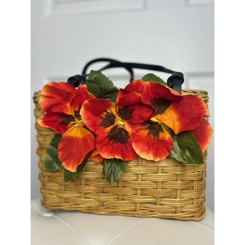 Kate spade rare novelty - kate, wicker
