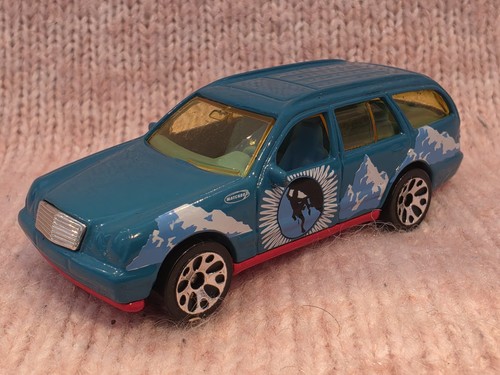 Matchbox 1999 mercedes benz - matchbox, mercedes-benz