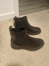 Matalan Chelsea Ankle Boots. Size 5. Black. 100% Leather. New With Tag.