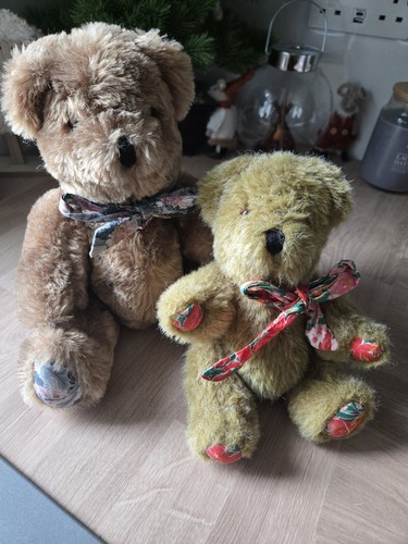 Two sad little - ,