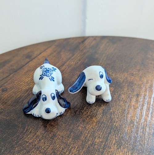 Pair miniature blue white - pair,