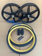 20" Bicycle Plastic Black Mag