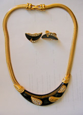 Vintage 1980s necklace set
