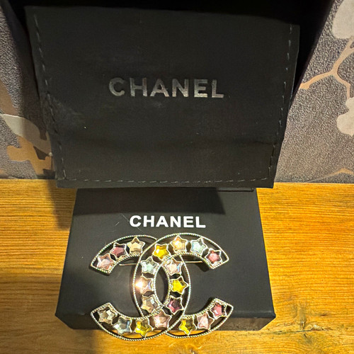 Chanel logo star crystal - chanel,