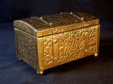 Pirate Chest Men’s Jewellery Box Embossed Brass Covered Wood Vintage B327