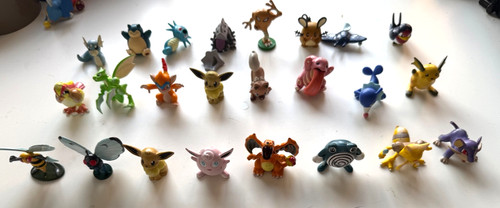 Pokemon tomy figures bundle - pokemon,
