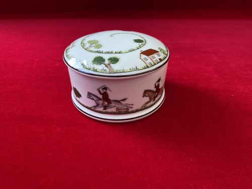 Coalport hunting scene lidded - scene,