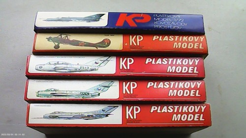 Plasitkovy models 72 - models, 1/72