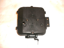 Mariner Yamaha 30hp outboard  2 cylinder single carb 2 stroke air box