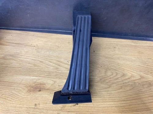 Bmw e90 accelerator pedal - e90,