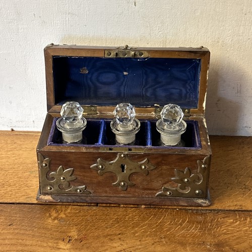 Stunning antique perfume - antique,