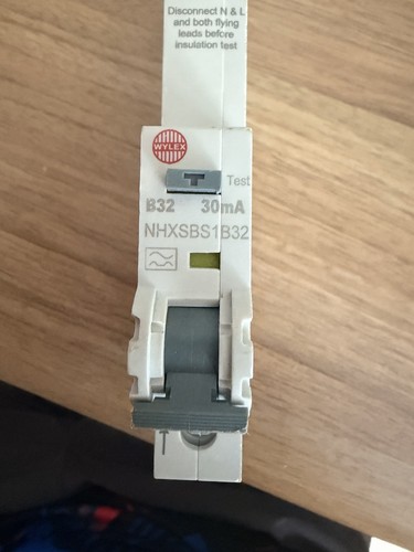 Wylex compact nhxsbs1b32 - nhxsbs1b32, rcbo