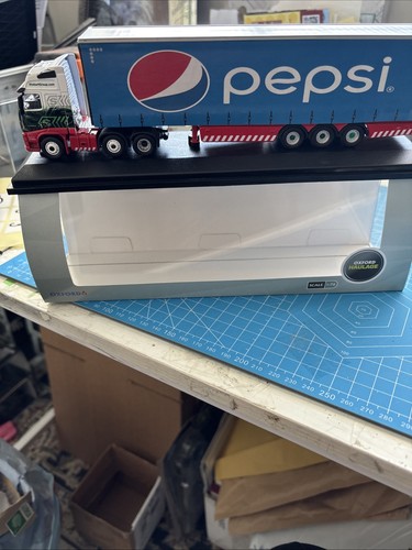 Oxford diecast stobart - oxford,