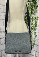 👜KIPLING “Luxeable”