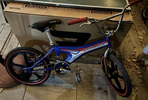 Old school bmx - school, specialized
