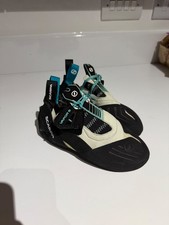 Scarpa Vapor S Rock Climbing/Bouldering Shoes Vibram - Size UK 4