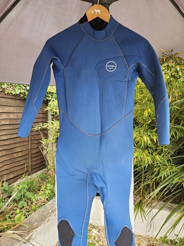 Xcel kids age 2mm - 13-14, 3.2mm