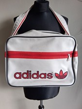 🎅🎁 Immaculate Adidas