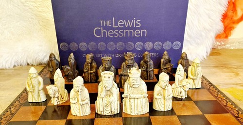 Chess isle lewis scottish - of,