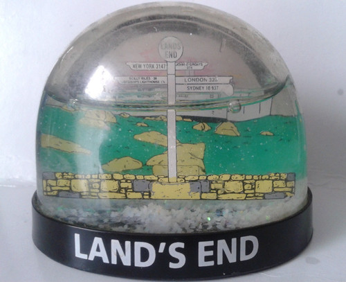 Snow globe shaker - , dome