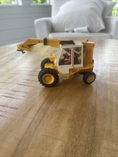 VINTAGE 1984 BRITAINS JCB