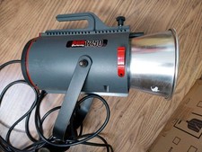 Solaflash Courtenay 1250 Professional Studio Flash Light