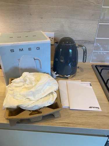 Smeg klf03gruk grey kettle - smeg,