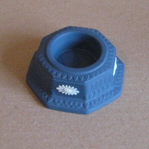 Wedgwood portland blue - wedgwood,
