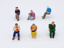 Hornby Figures People Sitting