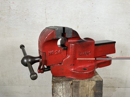 Record engineers bench - no,