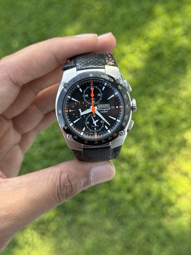 Seiko sportura black dial - sportura,