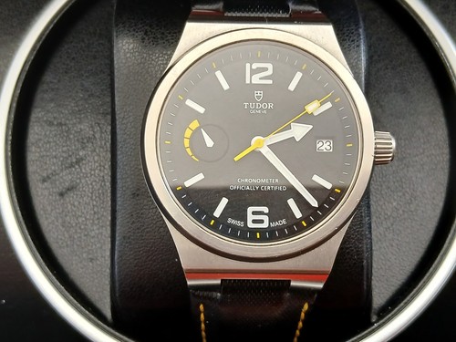 Tudor 91210n north flag - tudor,