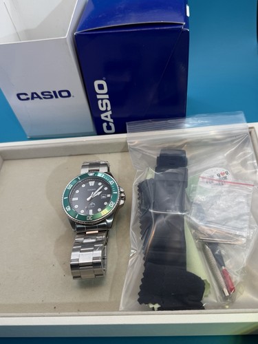 Brand new casio duro - brand,