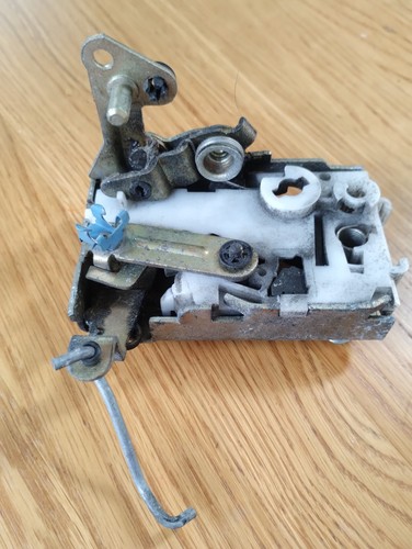 Peugeot 106 lock - , 3