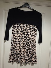 Marks And Spencer Collection Black And Taupe Top Size 8 Bnwot