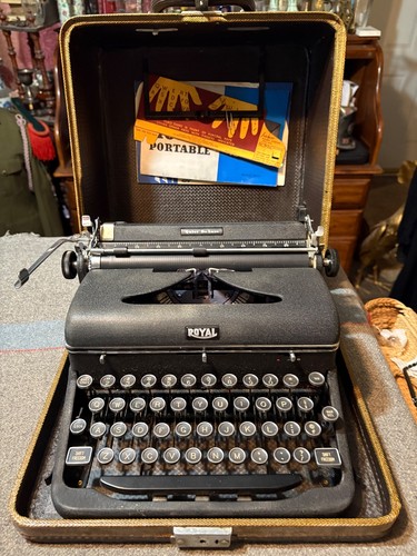 1946 royal quiet - royal, deluxe