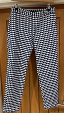 Women's Zara dog tooth patterned blue and white three quarter trousers size EURM