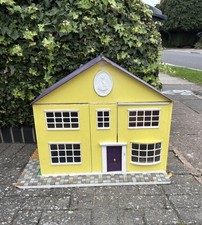 Dolls House Vintage Retro
