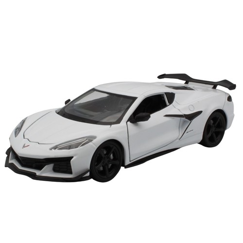 Chevrolet corvette z06 by - 1:24,